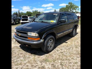 Used 2000 Chevrolet Blazer LS w/ LS Preferred Equipment Group image 1