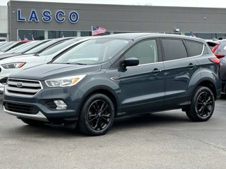 Used 2019 Ford Escape SE image 1