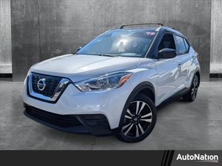 Used 2019 Nissan Kicks SV w/ Exterior Package image 1