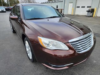 Used 2012 Chrysler 200 Touring image 1
