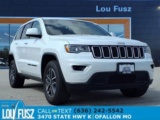 Used 2020 Jeep Grand Cherokee Laredo w/ 18" Wheel & 8.4" Radio Group image 1