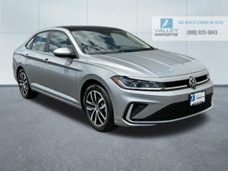 New 2025 Volkswagen Jetta SE image 1
