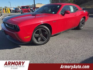 Used 2011 Dodge Challenger image 1
