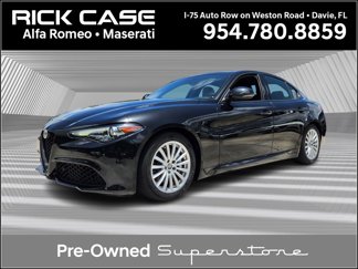 Used 2022 Alfa Romeo Giulia Sprint image 1