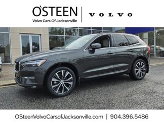 Certified 2022 Volvo XC60 B5 Momentum image 1