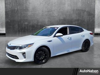 Used 2018 Kia Optima S image 1