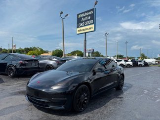 Used 2022 Tesla Model 3 Performance image 1