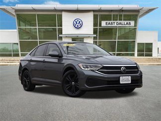 Certified 2023 Volkswagen Jetta SE w/ Panoramic Sunroof Package image 1