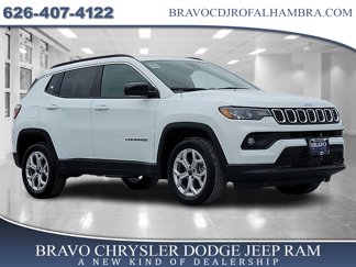 New 2025 Jeep Compass Latitude image 1