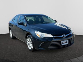 Used 2017 Toyota Camry LE image 1