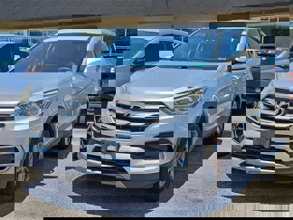 Used 2017 Hyundai Santa Fe Sport image 1