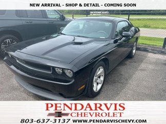 Used 2012 Dodge Challenger SXT image 1