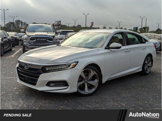 Used 2018 Honda Accord Touring image 1