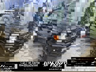 Used 2019 GMC Canyon SLE w/ Elevation Edition image 1