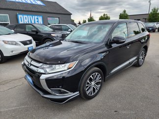 Used 2018 Mitsubishi Outlander SE image 1
