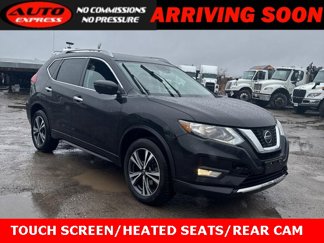 Used 2019 Nissan Rogue SV image 1