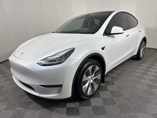 Used 2020 Tesla Model Y Long Range image 1