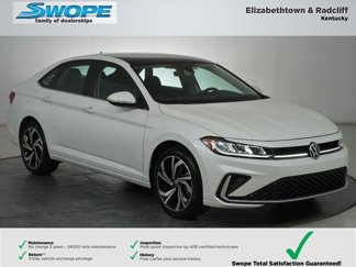 Used 2025 Volkswagen Jetta SEL image 1