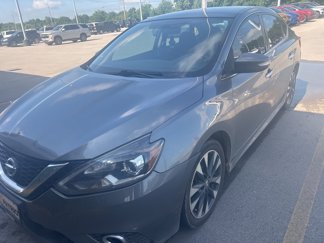 Used 2019 Nissan Sentra SR image 1