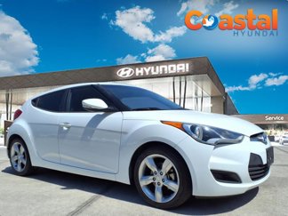 Used 2015 Hyundai Veloster image 1