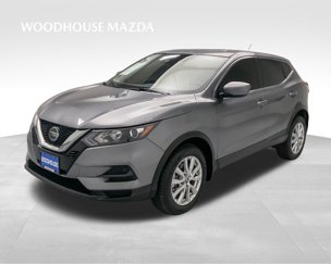 Used 2021 Nissan Rogue Sport S image 1