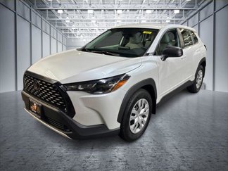 Certified 2022 Toyota Corolla Cross L image 1