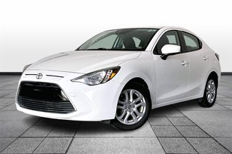 Used 2017 Toyota Yaris iA image 1