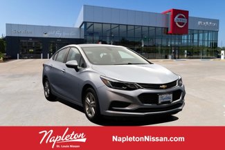 Used 2017 Chevrolet Cruze LT image 1
