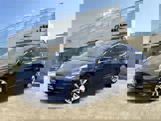 Used 2018 Tesla Model 3 Long Range image 1