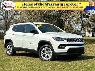 New 2025 Jeep Compass Latitude image 1