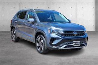 New 2024 Volkswagen Taos SE image 1