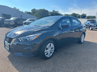 Used 2022 Nissan Versa S image 1