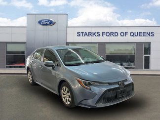 Used 2022 Toyota Corolla LE image 1