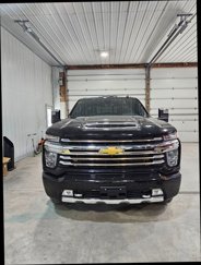 Used 2021 Chevrolet Silverado 3500 High Country image 1