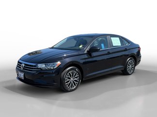 Certified 2021 Volkswagen Jetta SE w/ SE Cold Weather Package image 1