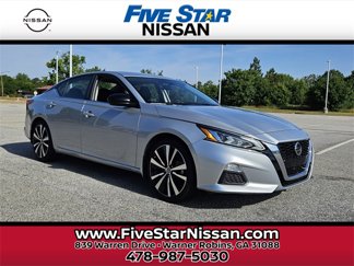 Used 2022 Nissan Altima 2.5 SR image 1