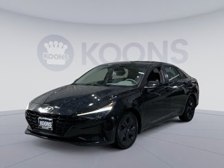 Used 2022 Hyundai Elantra SEL w/ Convenience Package image 1