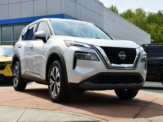 Used 2023 Nissan Rogue SV image 1
