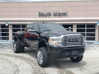 Used 2019 RAM 3500 Limited image 1