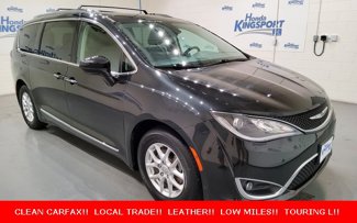 Used 2020 Chrysler Pacifica Touring-L image 1