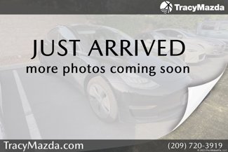 Used 2019 Tesla Model 3 Standard Range image 1