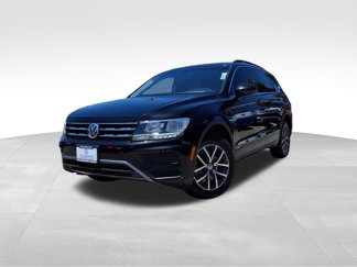 Used 2019 Volkswagen Tiguan SE image 1