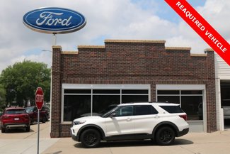 Used 2022 Ford Explorer Timberline image 1