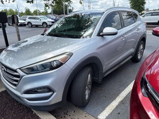 Used 2017 Hyundai Tucson SE image 1
