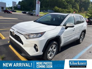 Used 2021 Toyota RAV4 XLE w/ Convenience Package image 1