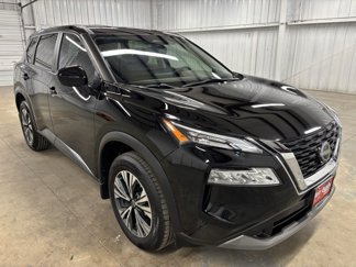 Used 2023 Nissan Rogue SV image 1