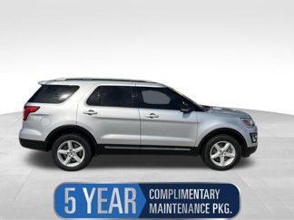 Used 2017 Ford Explorer XLT w/ Equipment Group 202A image 1