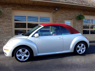Used 2009 Volkswagen Beetle Blush image 1