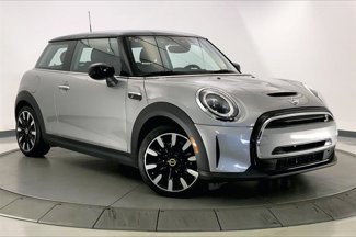 Used 2024 MINI Cooper SE image 1
