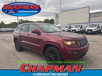 Used 2019 Jeep Grand Cherokee Altitude image 1